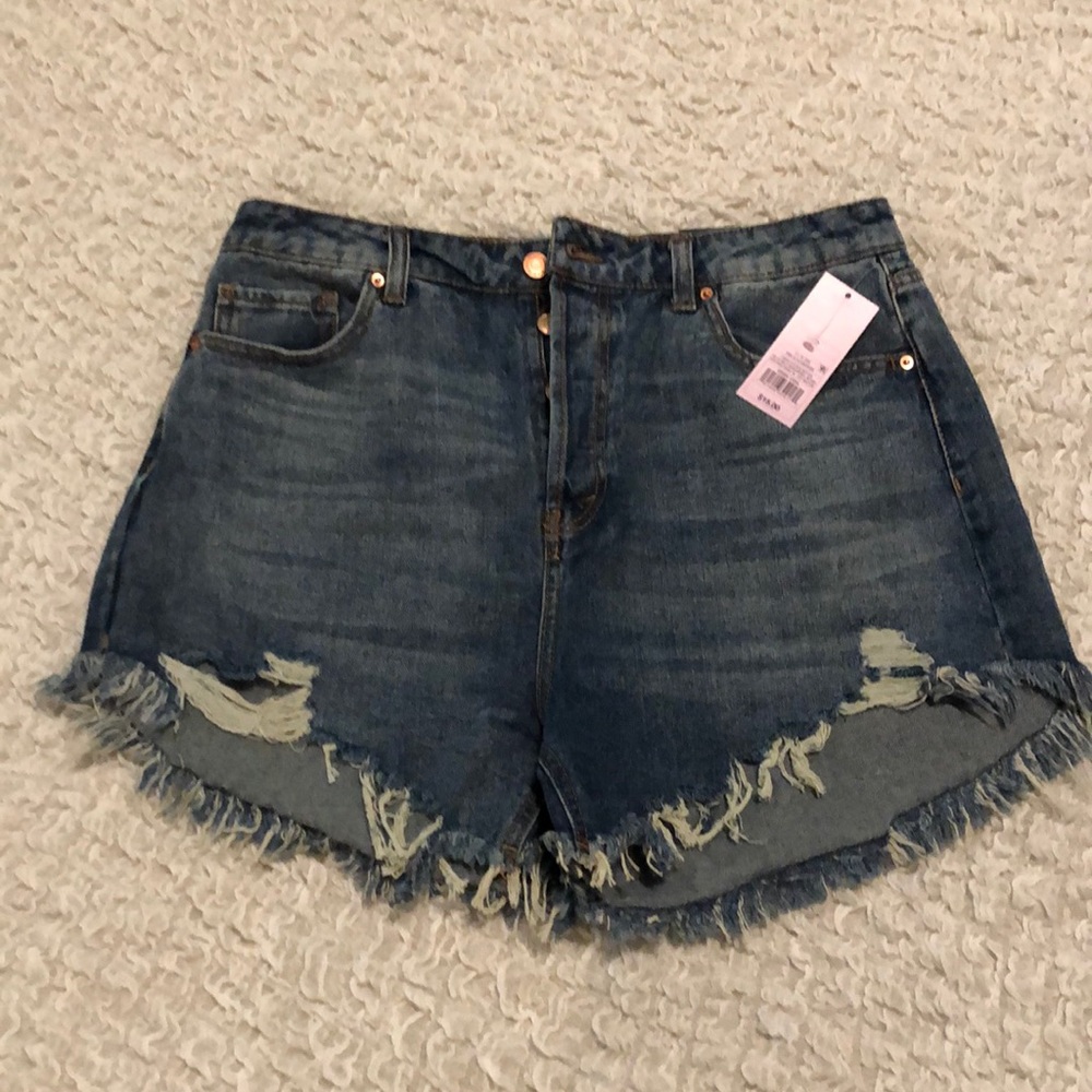 Wild Fable distressed jean shorts. Size 12